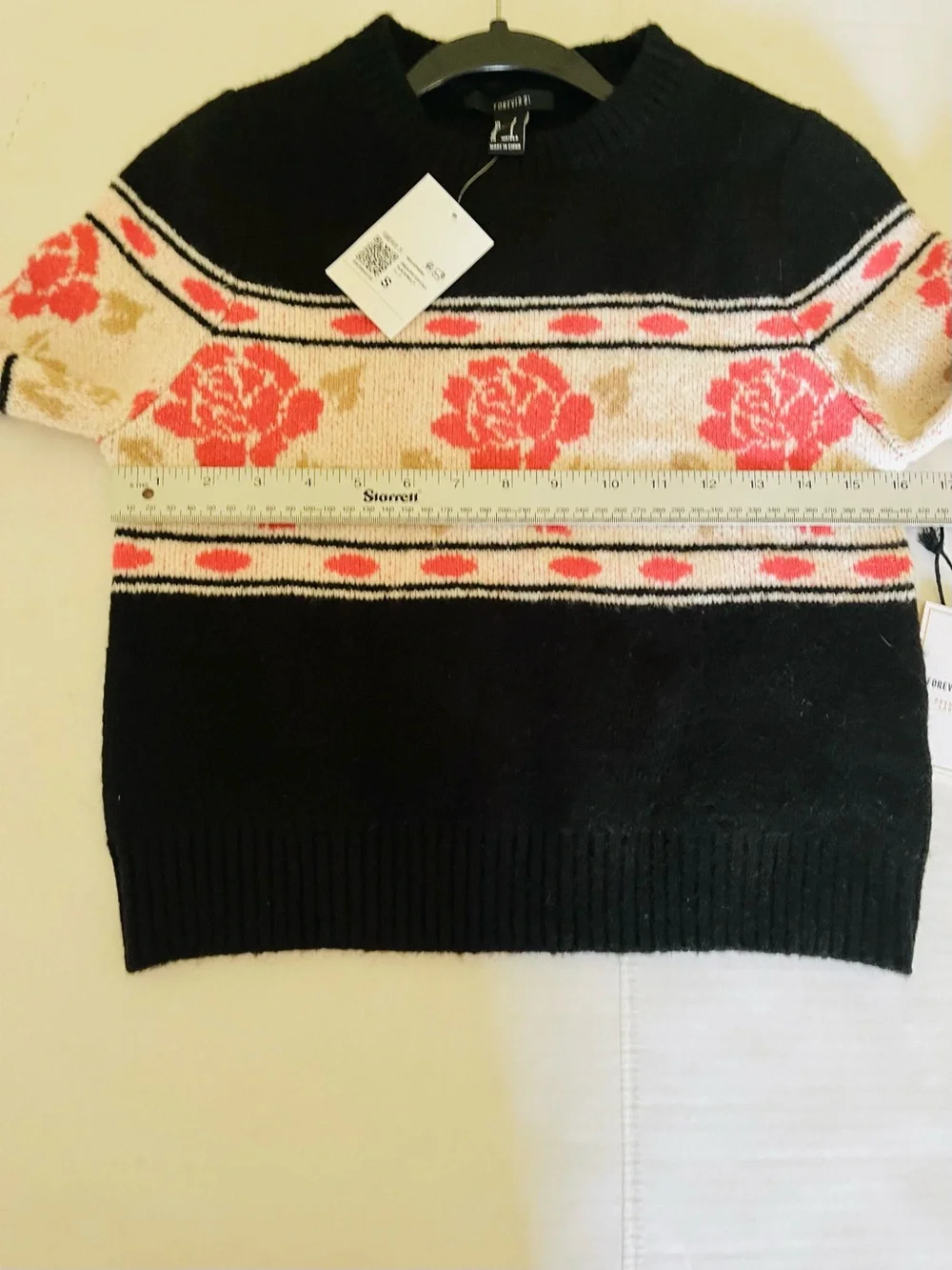 NWT Forever 21 black floral crewneck sweater S - Picture 8 of 10